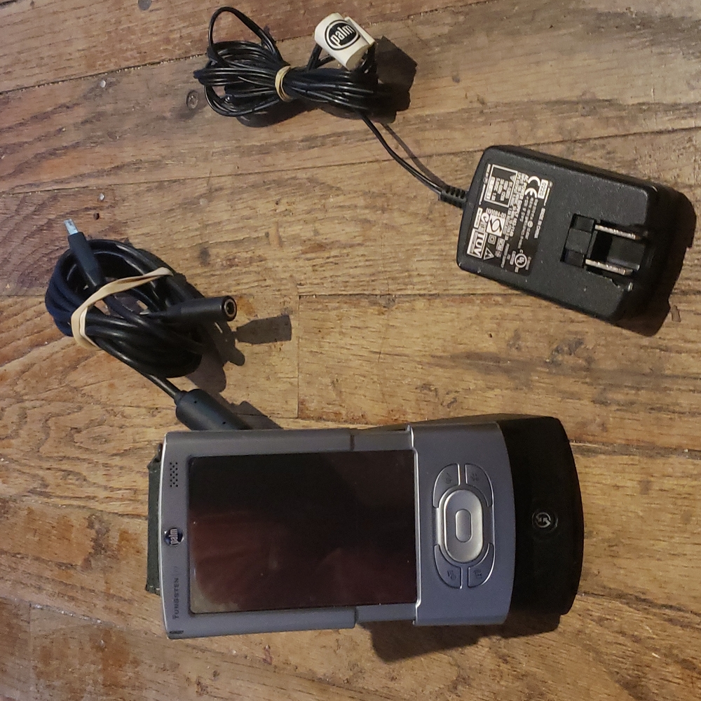 Antique Palm Tungsten T3 with accessories *Working PalmPilot!*